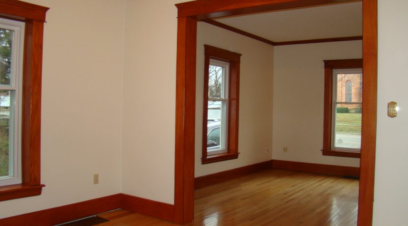 446 Lvng- Dining room